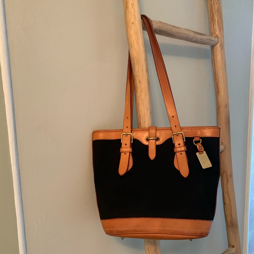 Vintage Dooney & Bourke Bucket Tote Bag